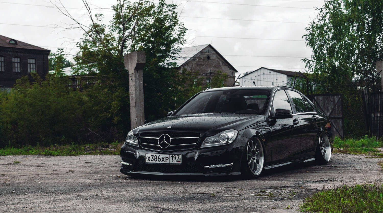 Mercedes W204 stance R20 modified